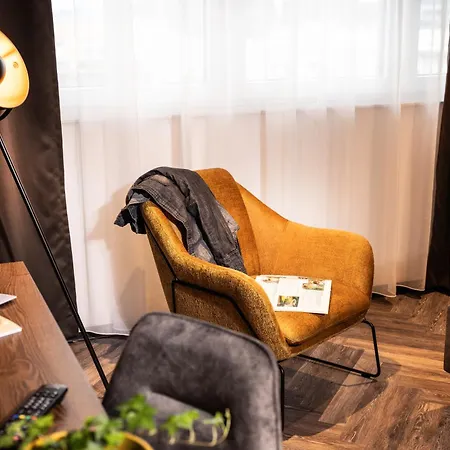 Zeit Und Raum - Self Check-in 3*